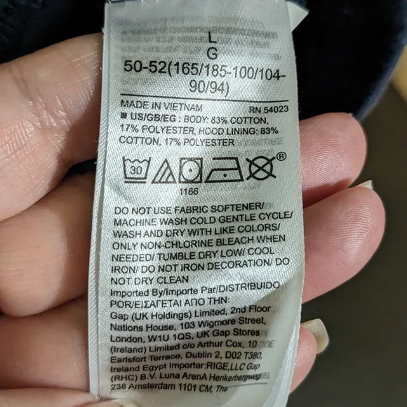 GapFit Breath Hoodie - Picture 4 of 4